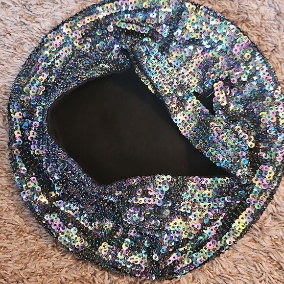 Vintage 1980s JC Statement Beret With Iridiscent Sequins - Picture 2 of 6